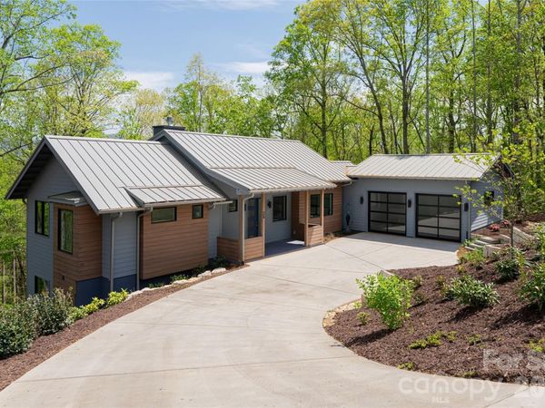 26 Hickory Top Lane, Asheville, NC 28805