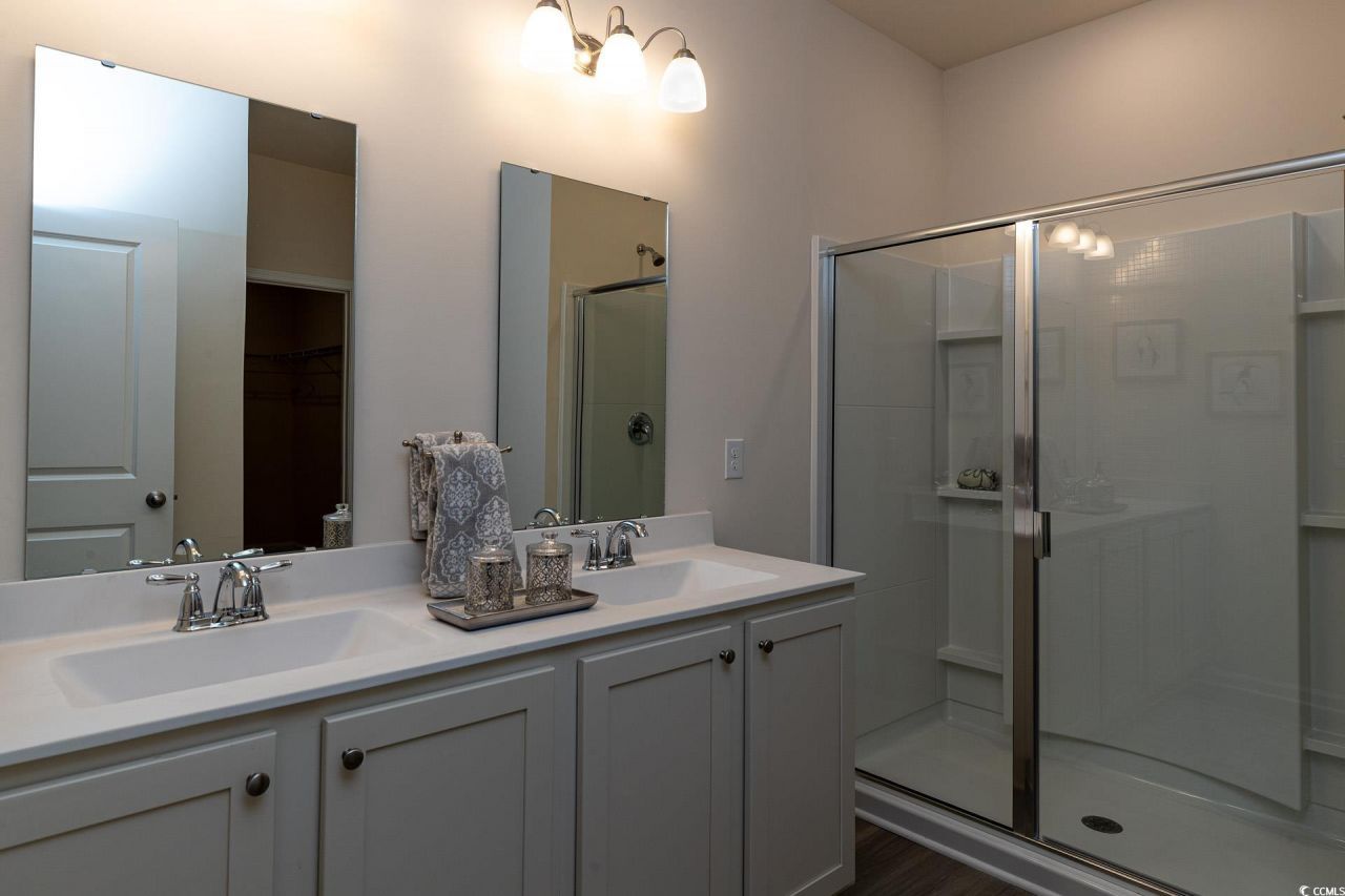 304 Clear Lake Dr. Photo 13