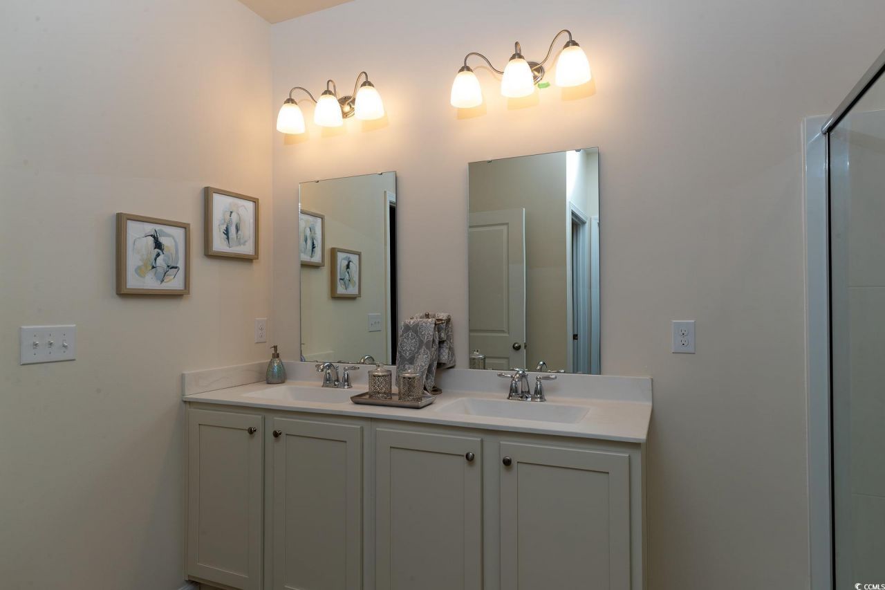 304 Clear Lake Dr. Photo 14