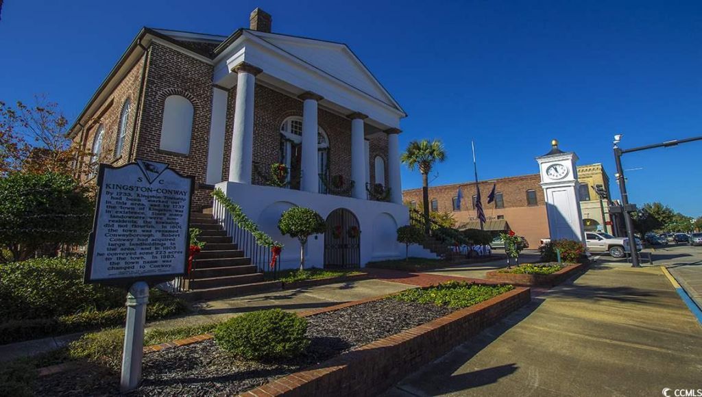 304 Clear Lake Dr. Photo 26