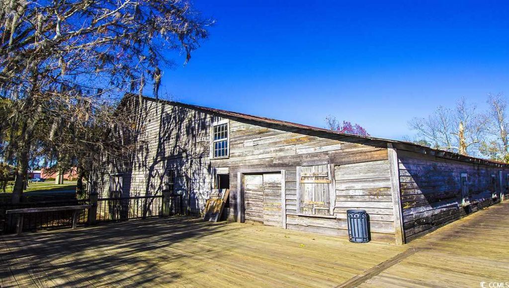 304 Clear Lake Dr. Photo 27