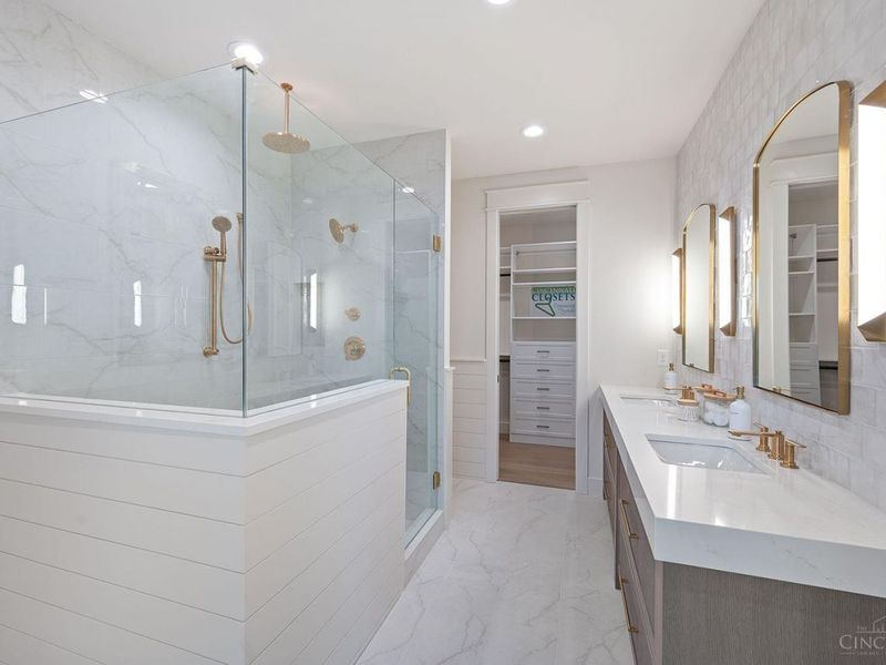 2926 Three Oaks Lane, Cincinnati, OH 45209 Photo 25