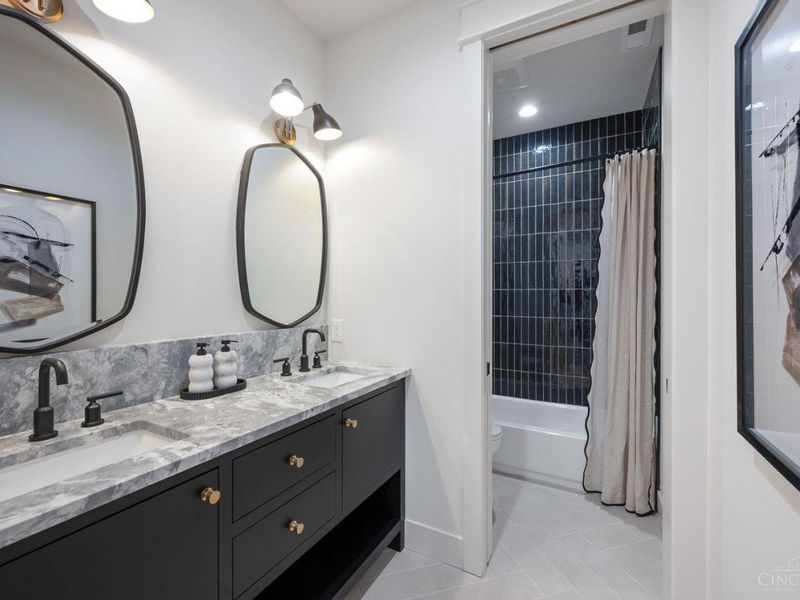 2926 Three Oaks Lane, Cincinnati, OH 45209 Photo 30