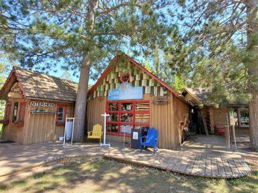 37124 US 71, Lake George, MN 56458