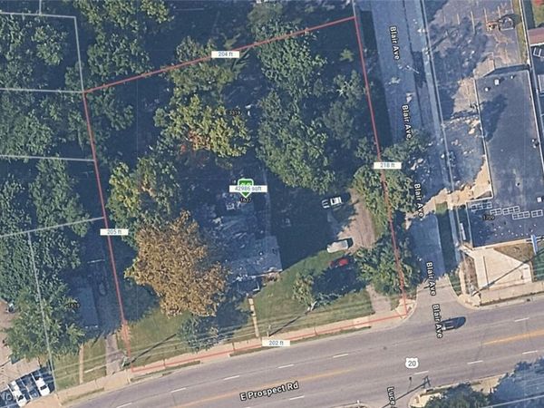 1641 E Prospect Road, Ashtabula, OH 44004