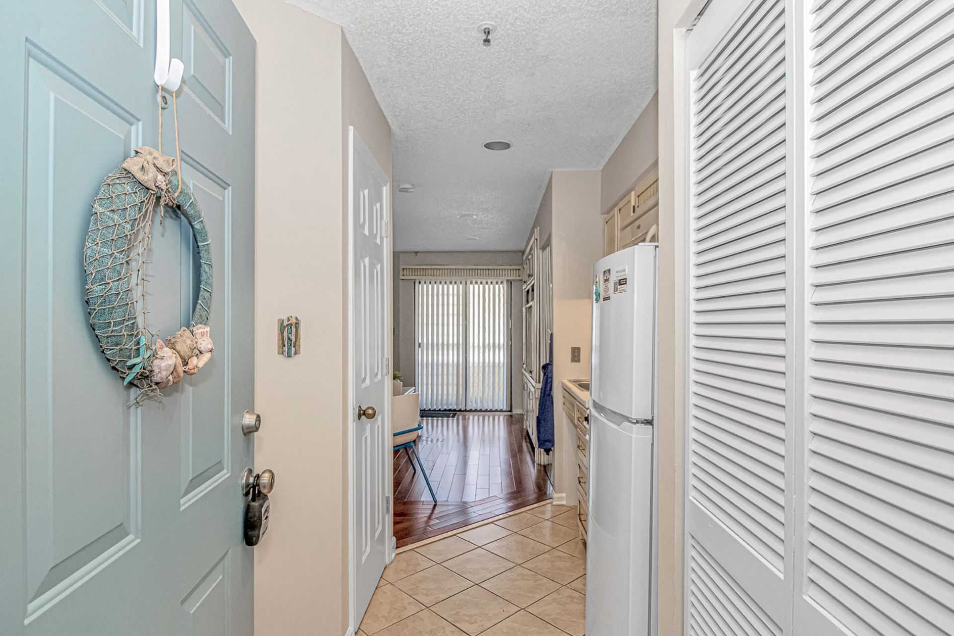 1100 Possum Trot Rd. Photo 4