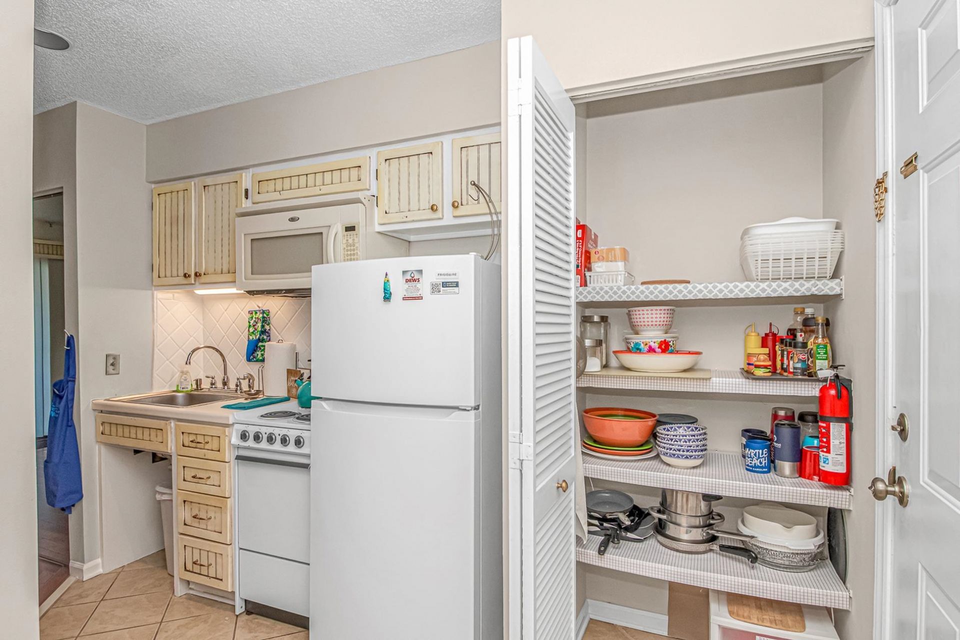 1100 Possum Trot Rd. Photo 5