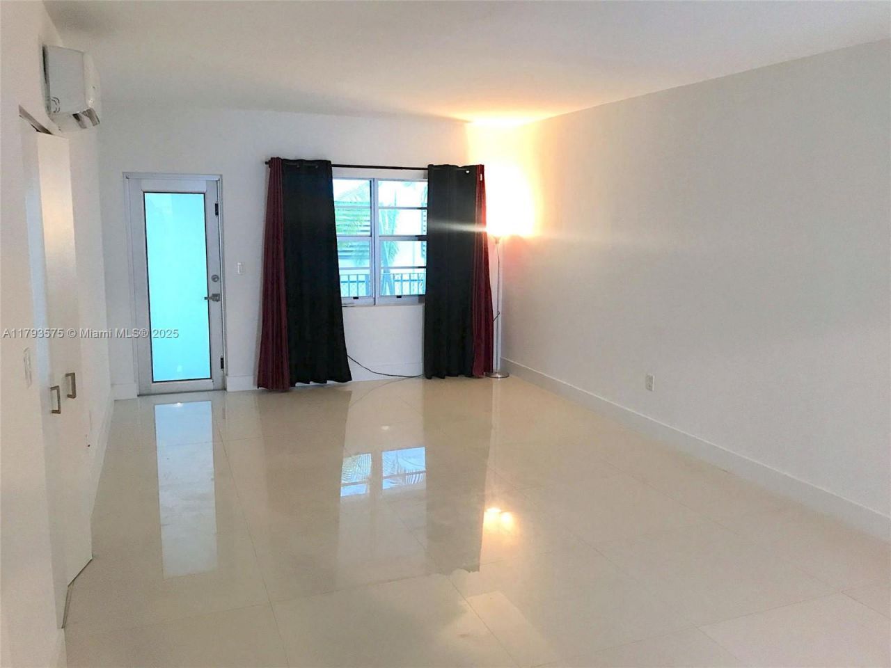 1604 Drexel Ave, Unit 107, Miami Beach, FL 33139 Photo