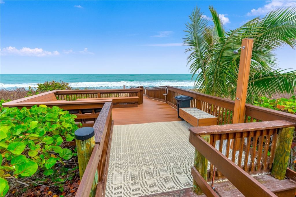 3870 N Highway A1a, Unit 704, Hutchinson Island, FL 34949 Photo