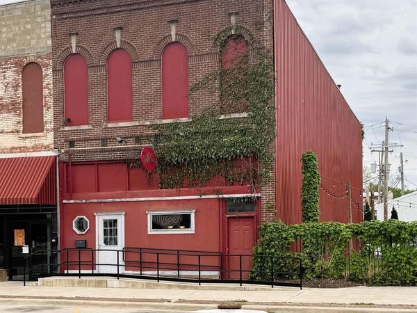 212 W MAIN Street, Havana, IL 62644