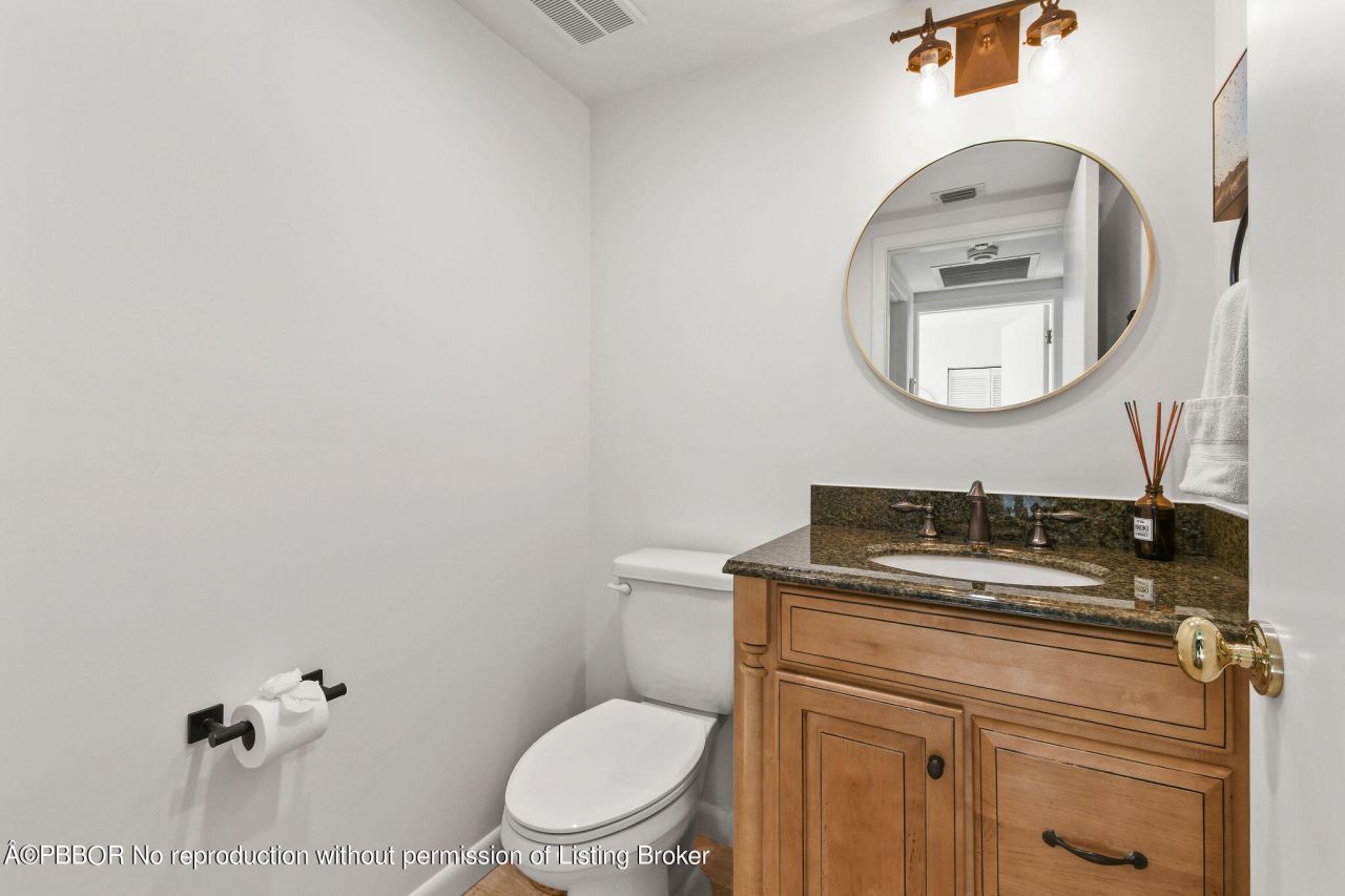 529 S Flagler Drive, Unit 9H, West Palm Beach, FL 33401 Photo