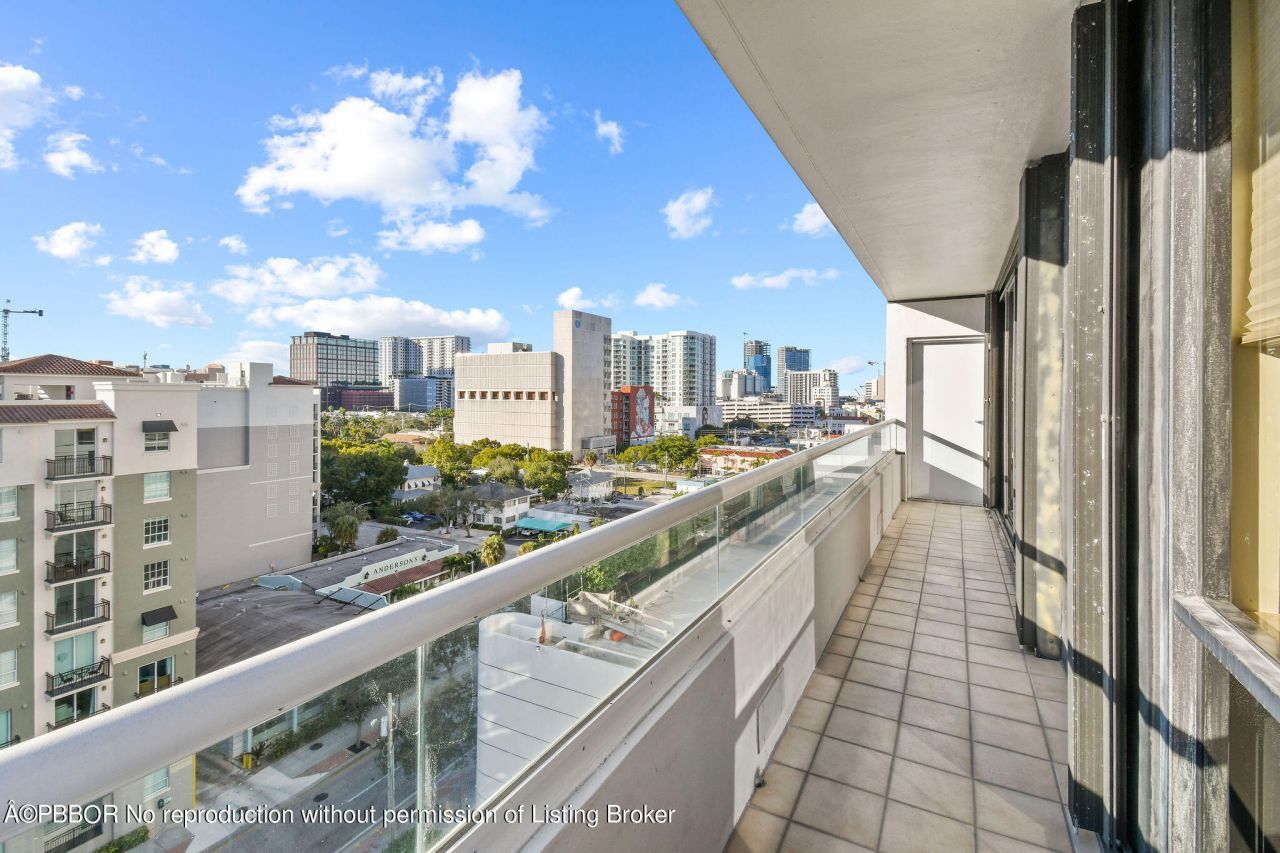 529 S Flagler Drive, Unit 9H, West Palm Beach, FL 33401 Photo