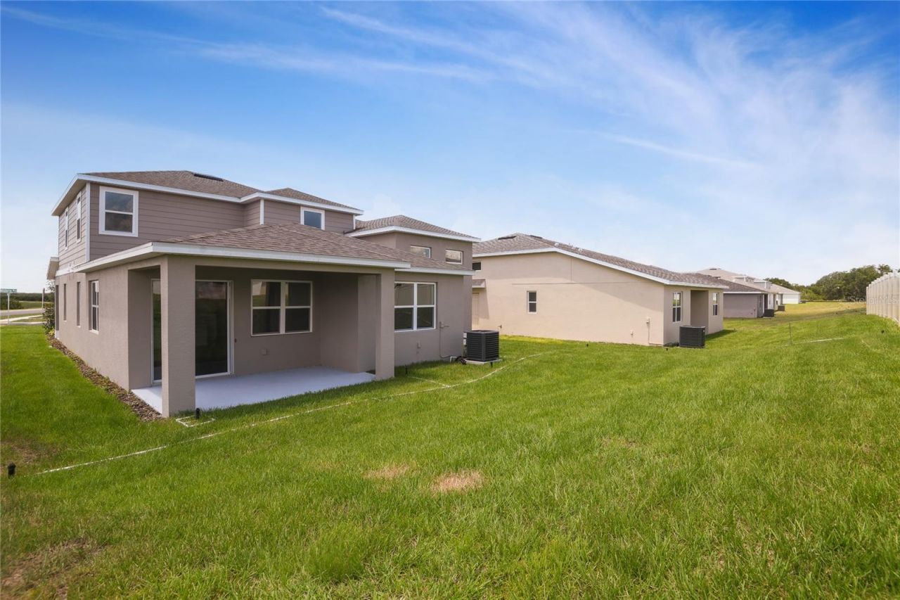 1007 Wisteria Way, Dundee, FL 33838 Photo