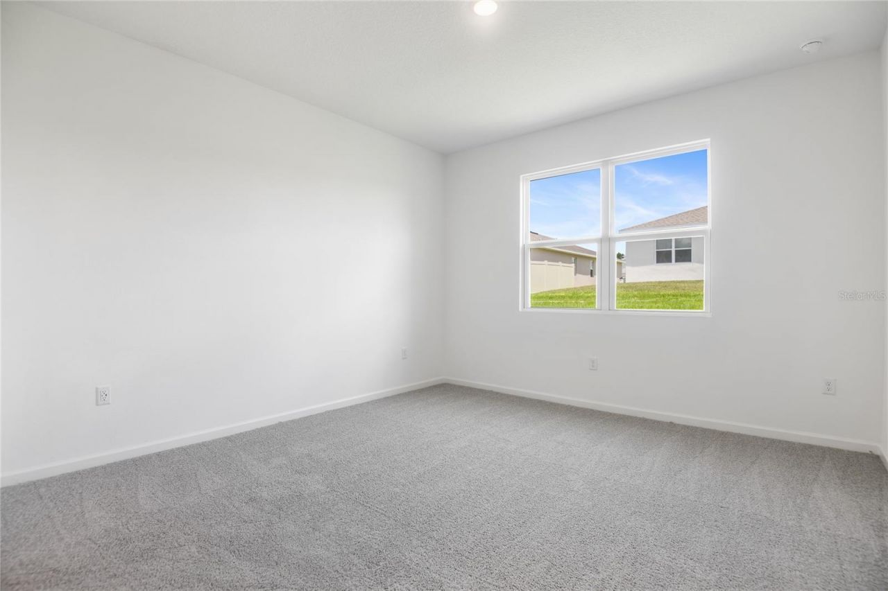 1007 Wisteria Way, Dundee, FL 33838 Photo