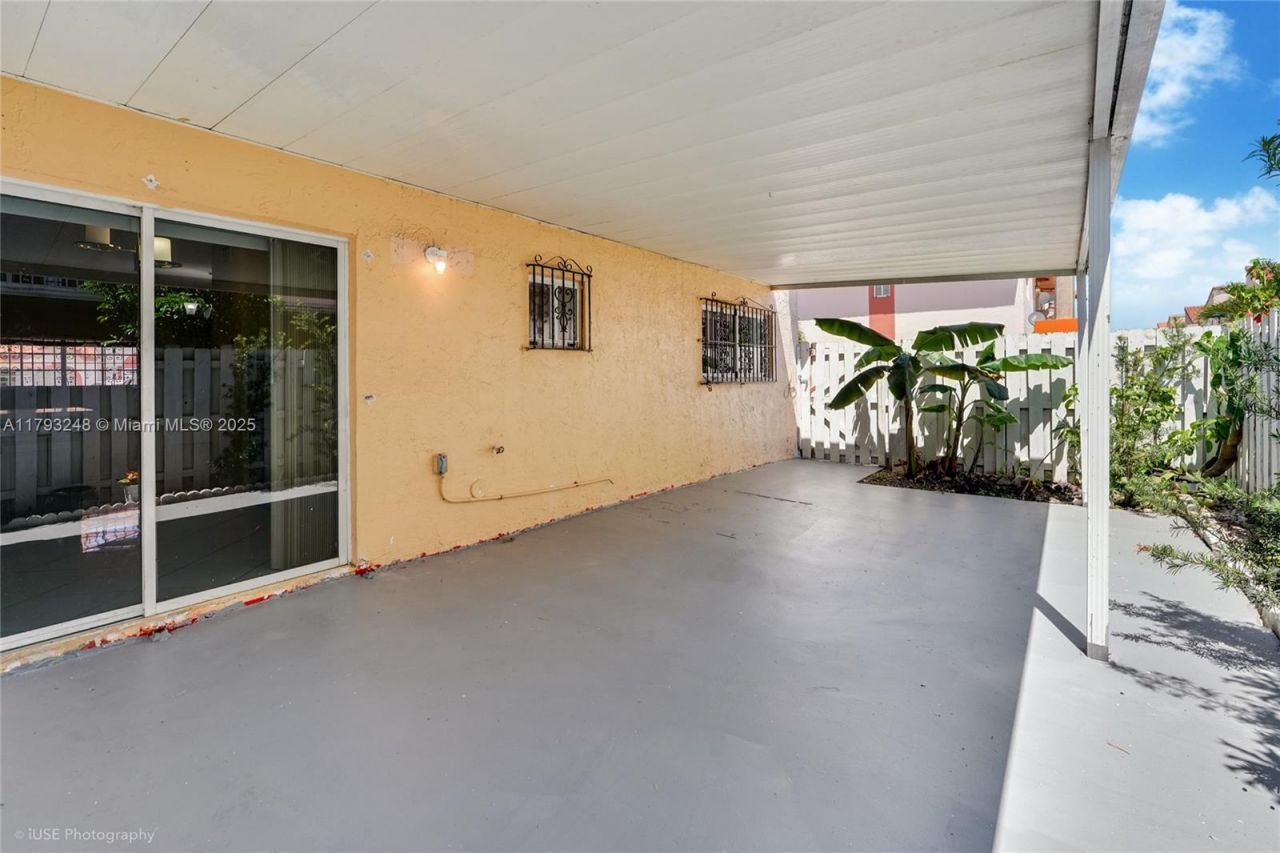 7724 W 29th Ln, Unit 101-38, Hialeah, FL 33018 Photo