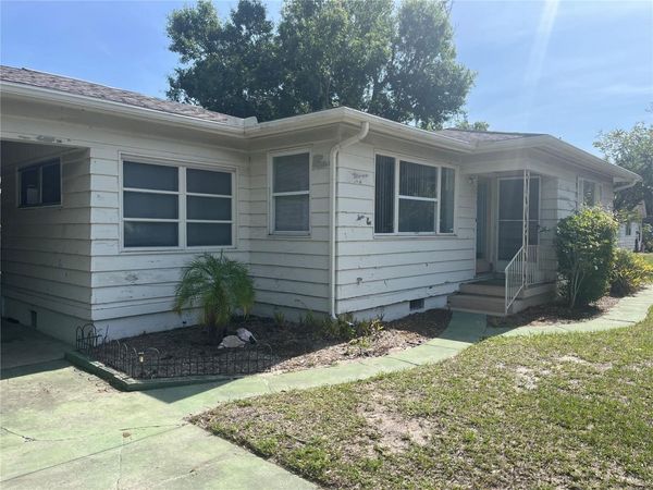 2415 PELICAN DRIVE, SARASOTA, FL 34237