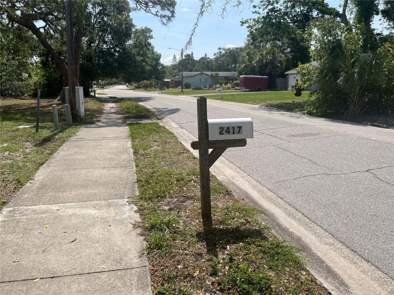 2415 Pelican Drive, Sarasota, FL 34237 Photo