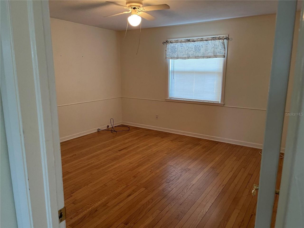 2415 Pelican Drive, Sarasota, FL 34237 Photo