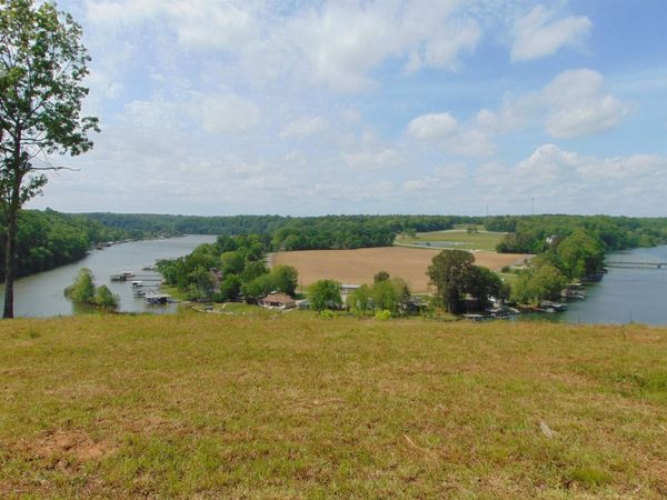 100 Co Rd 359, Florence, AL