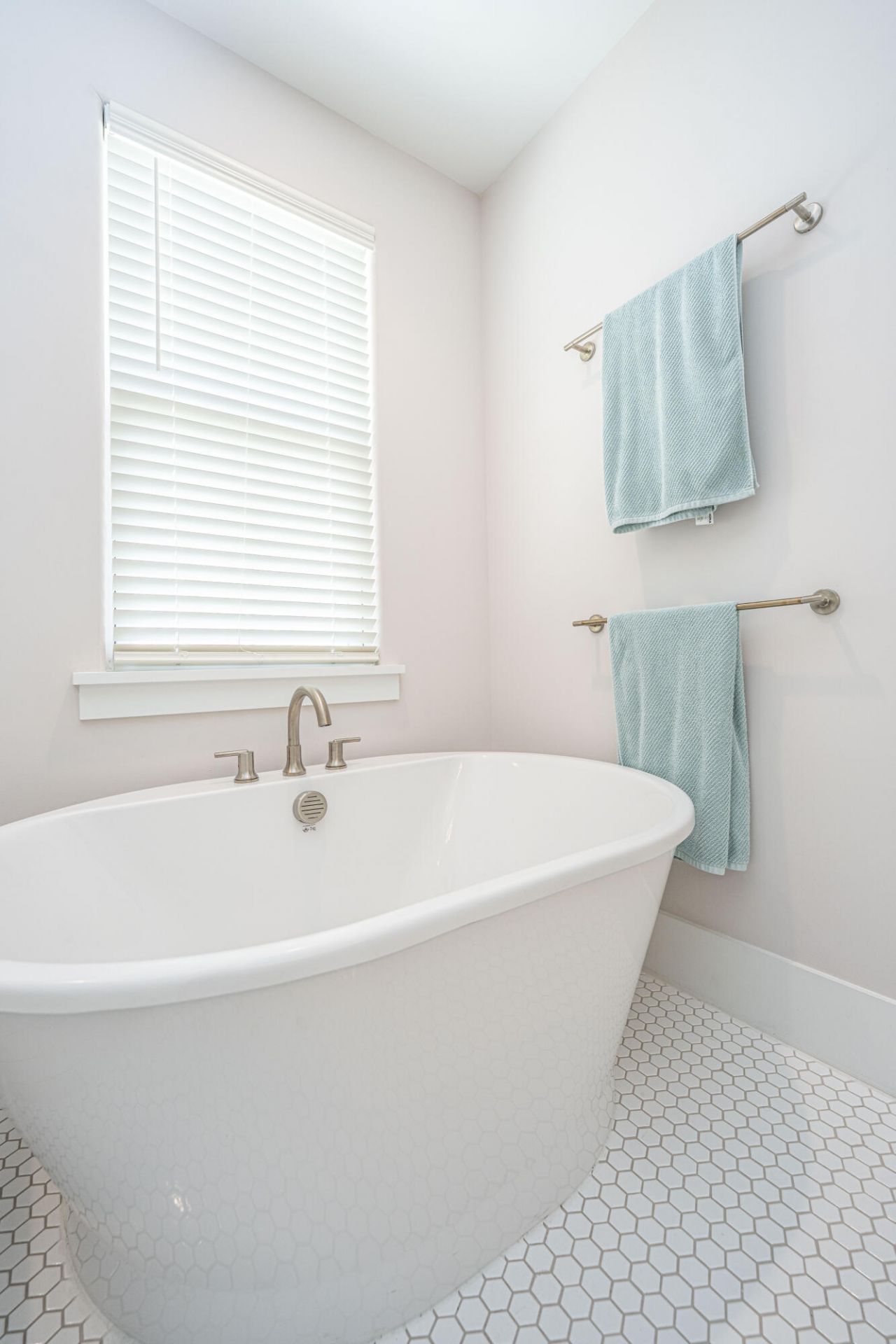 403 Ripple Park Drive Photo 20