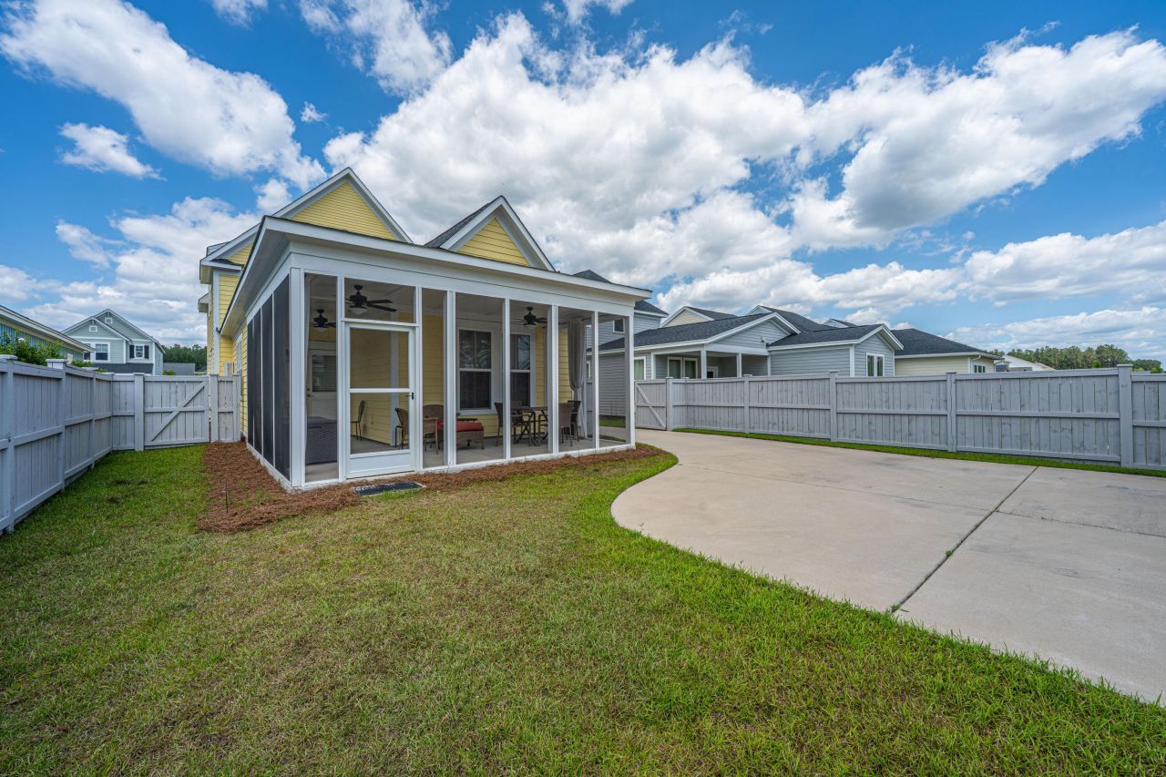 403 Ripple Park Drive Photo 35