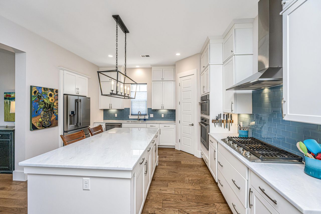 403 Ripple Park Drive Photo 8