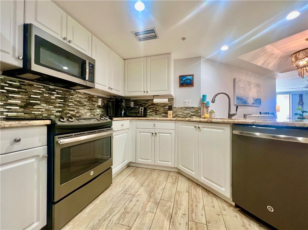 3880 N A1a Highway, Unit 604, Hutchinson Island, FL 34949 Photo