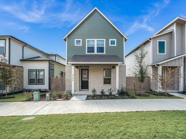 8208 Springsteen DR, Austin, TX 78744