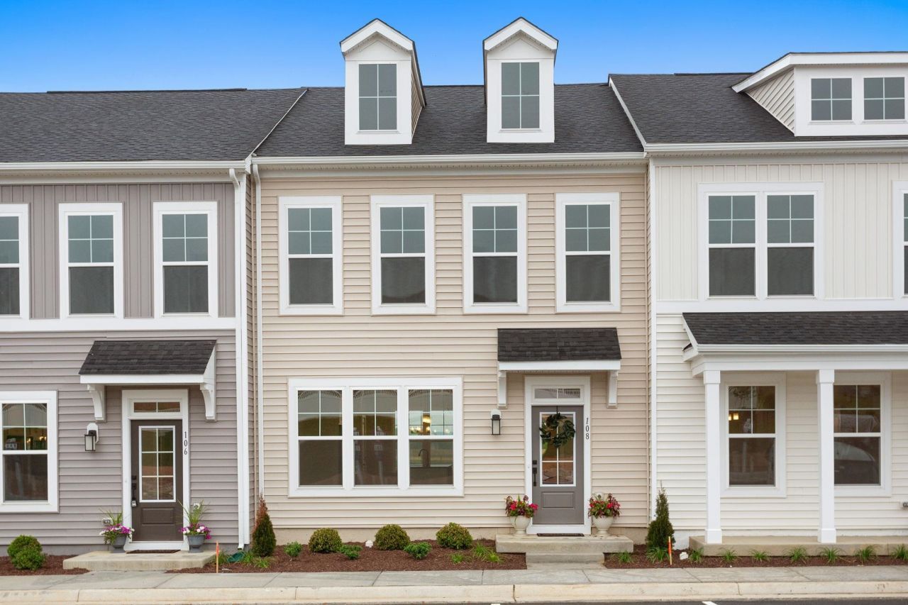 108 Scarlet Maple Ln, Unit 125, Bridgewater, VA 22812 Main Photo