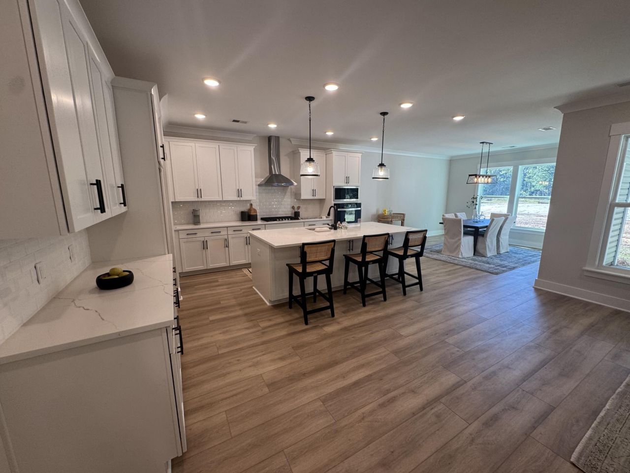 1956 Central Avenue Photo 12