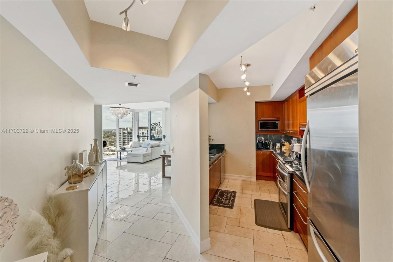 333 Las Olas Way, Unit 2401, Fort Lauderdale, FL 33301 Photo