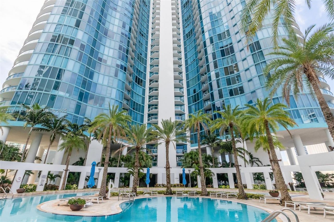 333 Las Olas Way, Unit 2401, Fort Lauderdale, FL 33301 Photo