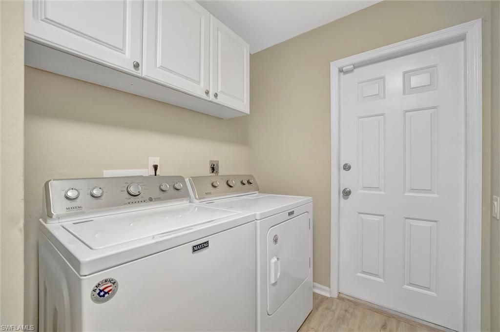 8216 Breton Cir, Fort Myers, FL 33912 Photo