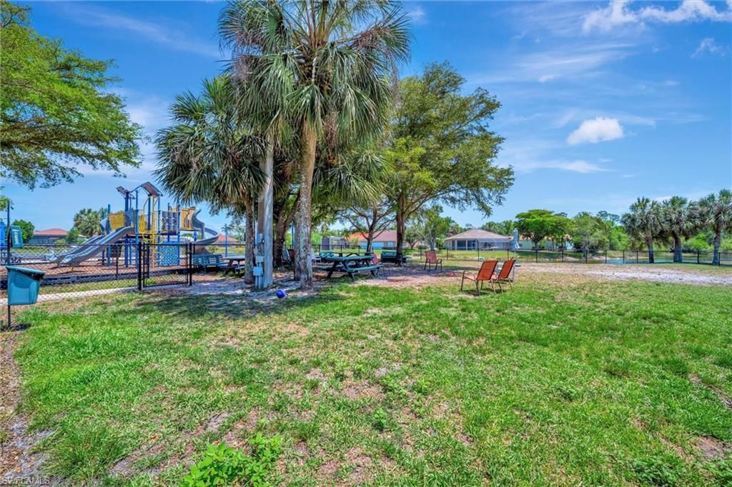 8216 Breton Cir, Fort Myers, FL 33912 Photo