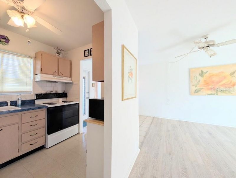 5951 Todd Street, Unit D37, Bradenton, FL 34207 Photo