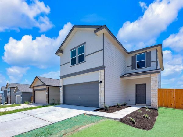 200 Lucky Texan RD, Jarrell, TX 76537