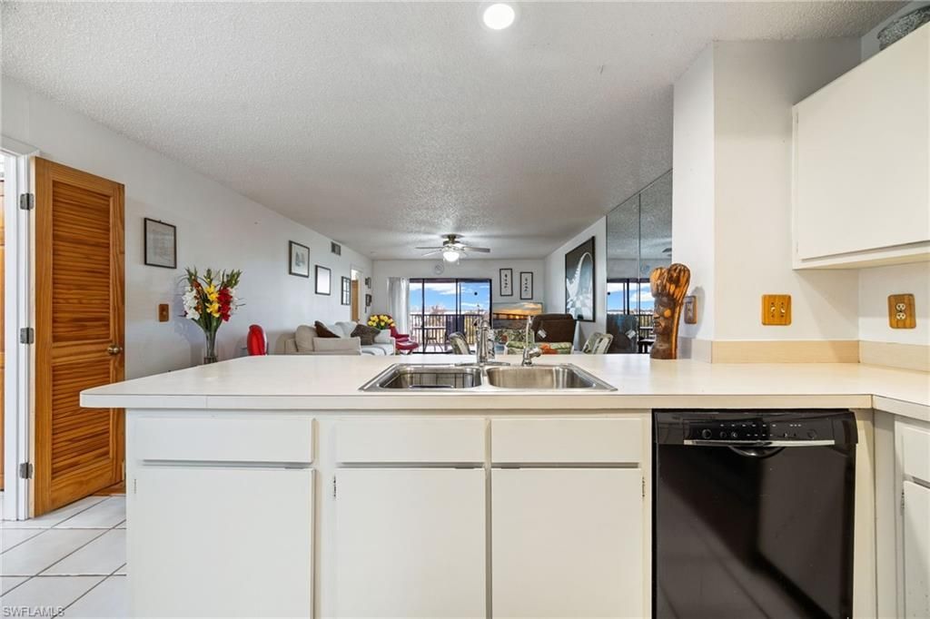 3458 Hancock Bridge Pkwy, Unit 163, North Fort Myers, FL 33903 Photo