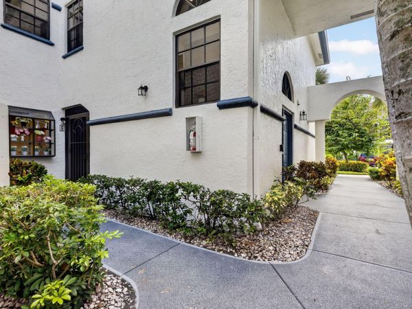 5135 Floria Drive, Unit G, Boynton Beach, FL 33437