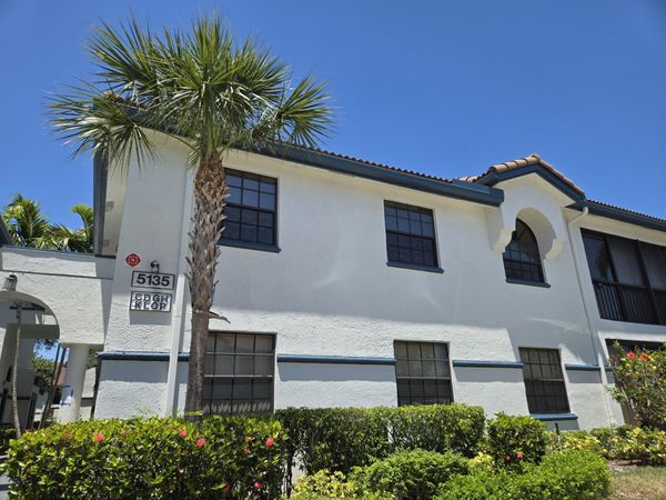 5135 Floria Drive, Unit G, Boynton Beach, FL 33437