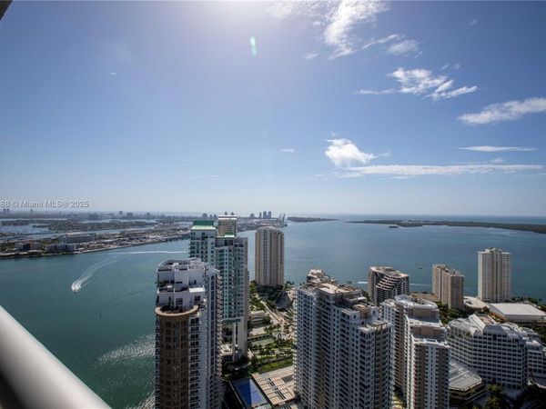 475 Brickell Ave, Unit 5007, Miami, FL 33131