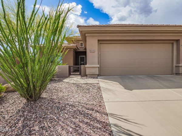41202 N ROLLING GREEN Way, Anthem, AZ 85086