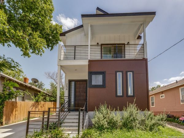 2638 E COMMERCE ST, San Antonio, TX 78203