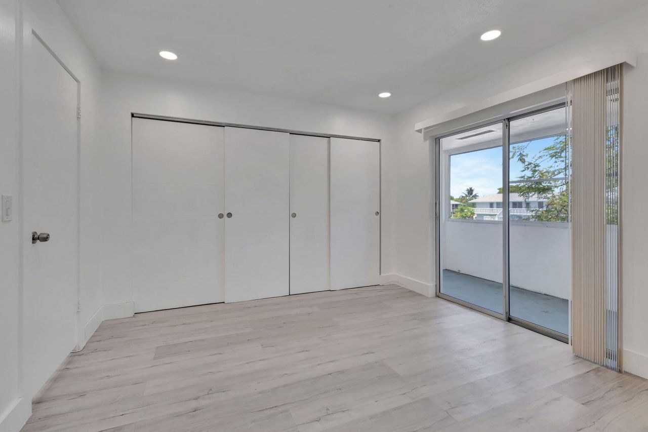 110 Dorchester E, West Palm Beach, FL 33417 Photo