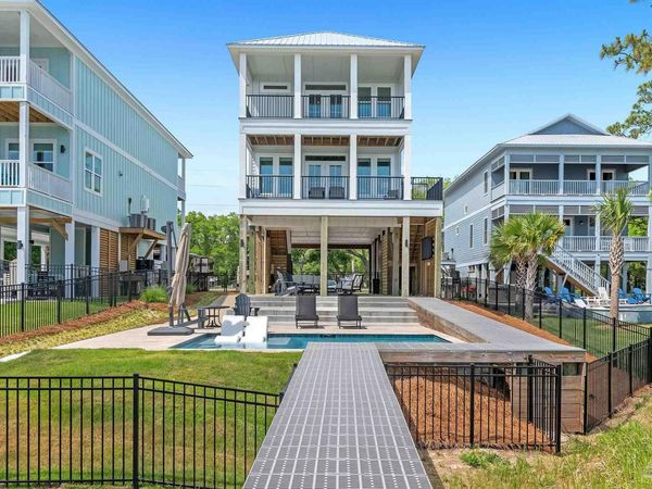 1133 Water Oaks Cir, Gulf Shores, AL 36542