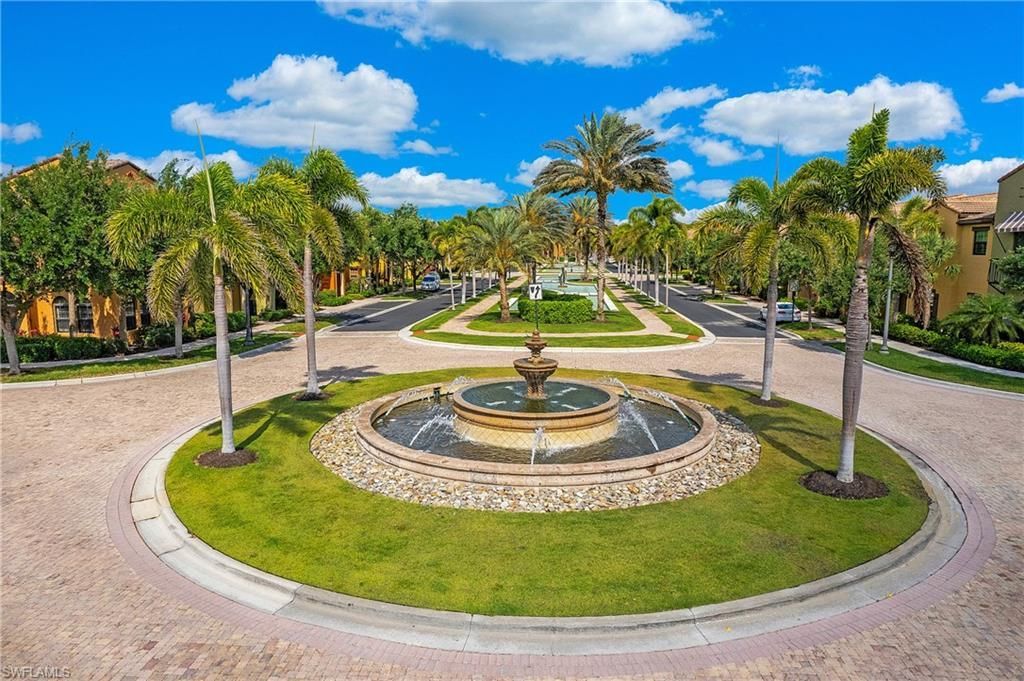 9108 Capistrano St S, Unit 7401, Naples, FL 34113 Photo