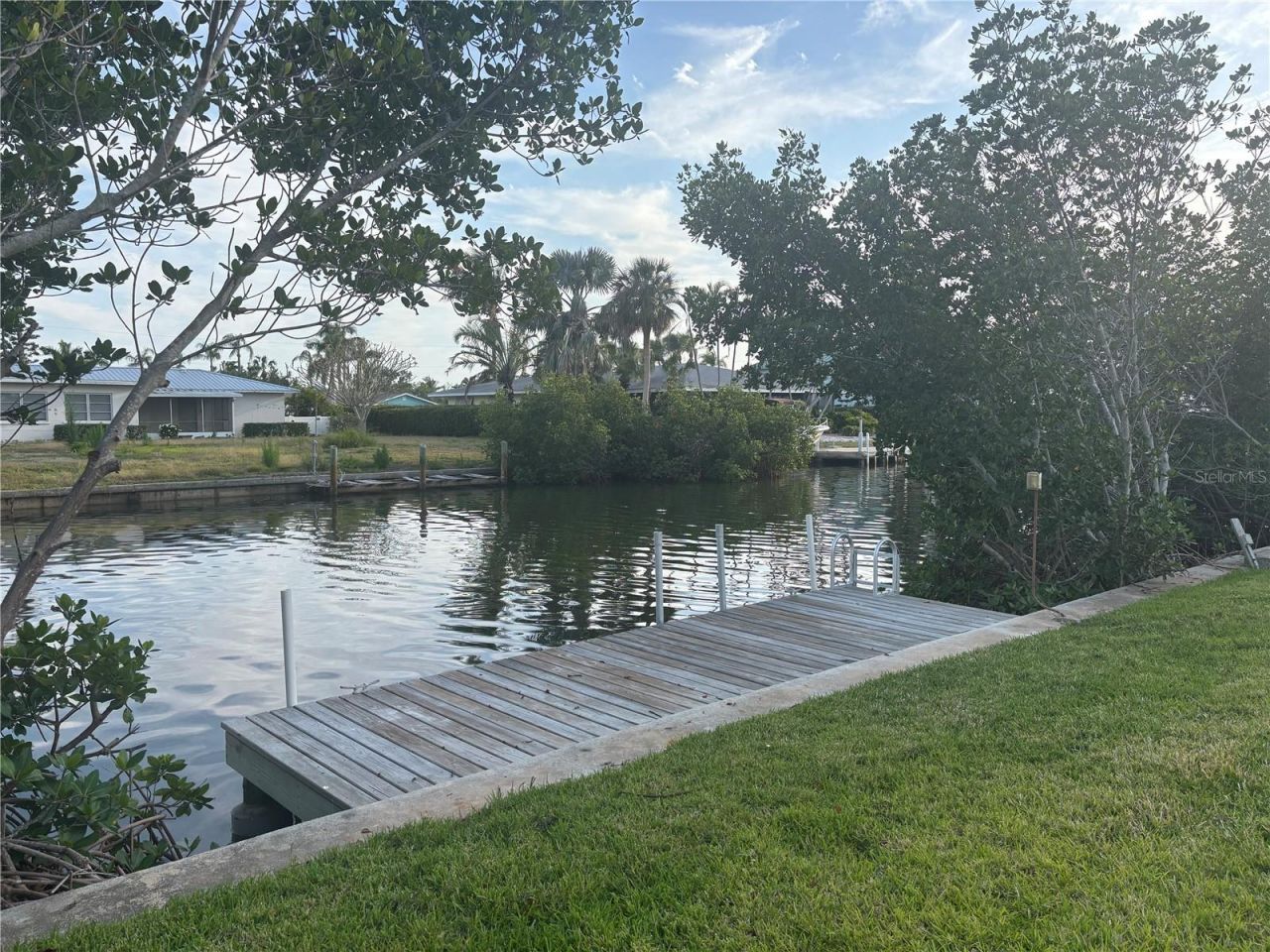 4411 Dolphin Lane, Palmetto, FL 34221 Photo