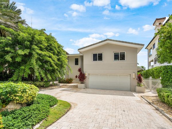 1906 Bay Drive, Pompano Beach, FL 33062