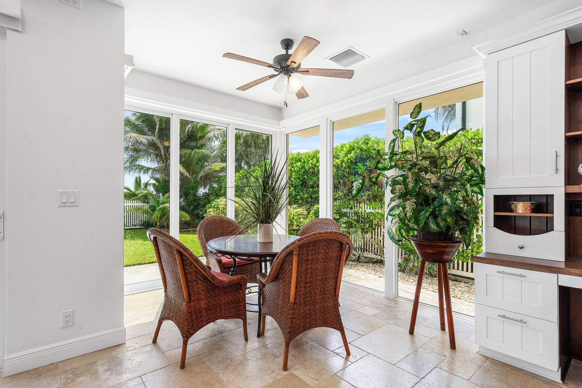 1906 Bay Drive, Pompano Beach, FL 33062 Photo