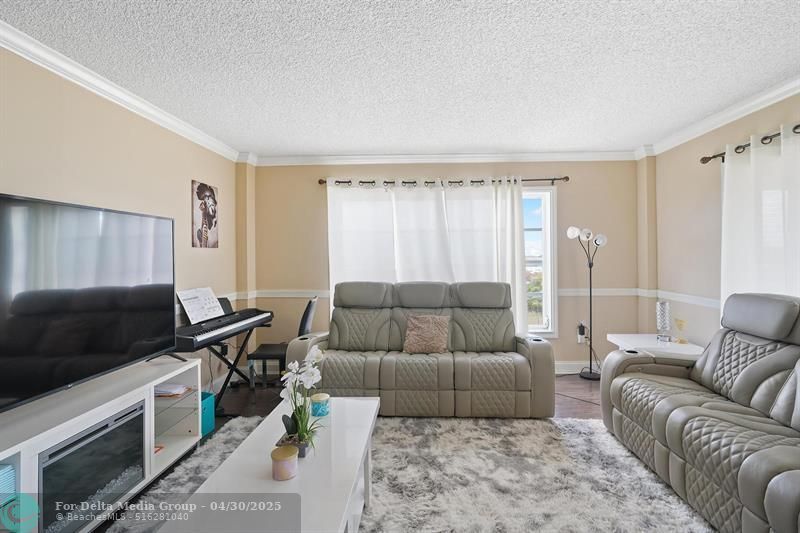 4174 Inverrary Drive, Unit 701, Lauderhill, FL 33319 Photo