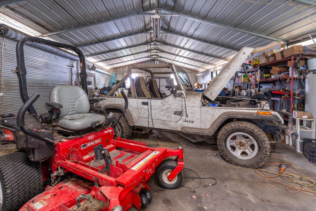 280 Royalegates Court Photo 26